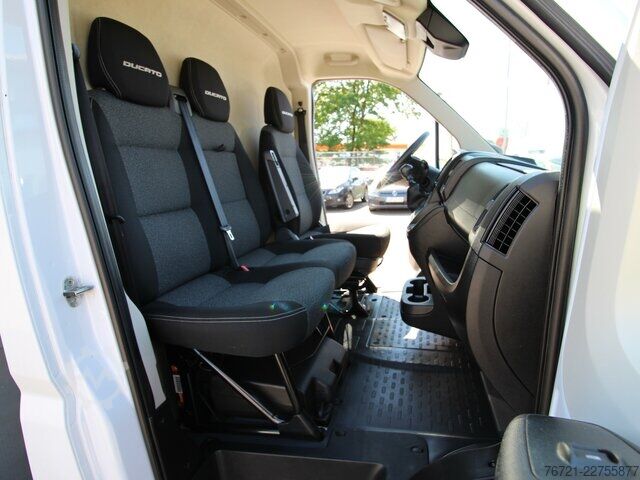 Kombijevsko vozilo Fiat Ducato 35 MJet L4H2 KAMERA+TEMPOMAT+270°TÜR+AHK