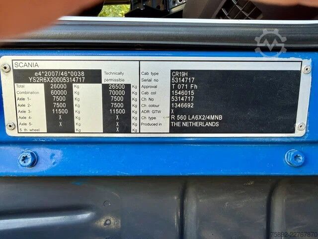 标准-SZM Scania R560 V8 / 6x2 / Lenk + Liftachse / Euro5