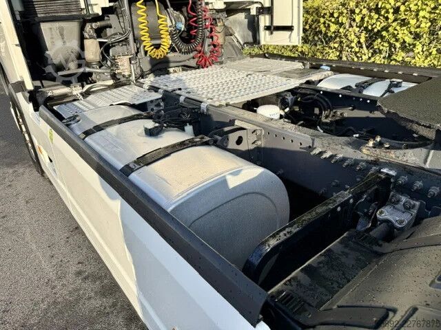 MTS standard Volvo FH 500 Globetrotter / 2 x Tank / Euro6