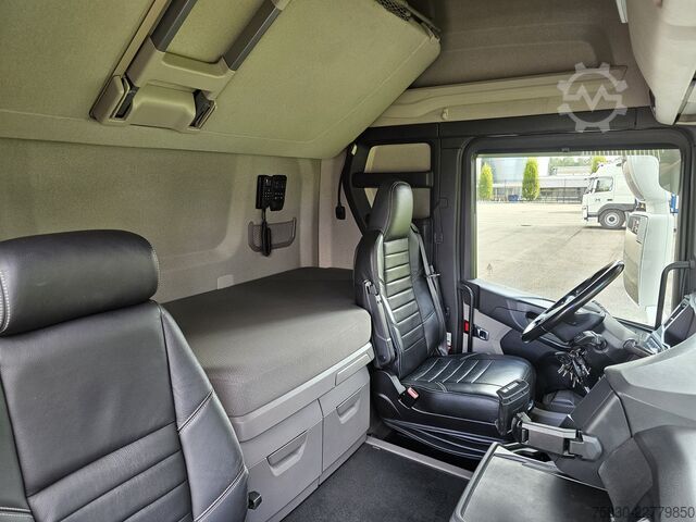 Standard-SZM Scania R450 6x2/4 / LIFT STEERING AXLE / RETARDER /FUL...