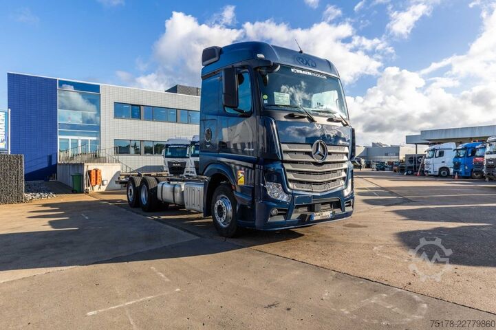 Chassis cab Mercedes-Benz ACTROS 2548