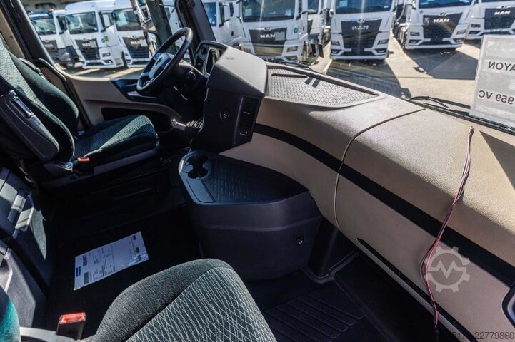 Šasija sa taksijem Mercedes-Benz ACTROS 2548