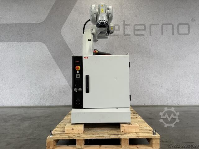 רובוט משופץ עם אחריות לשנה ABB IRB 6700-155/2.85