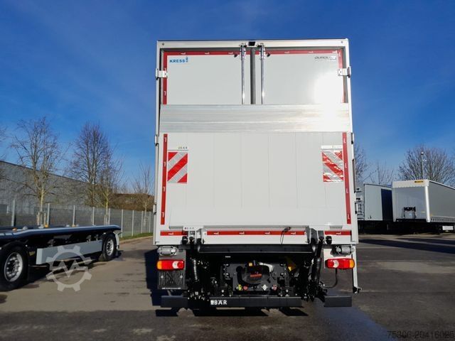 Camion frigorifique DAF FA XB 310 18t Kress Kühlaufbau