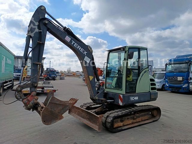 Mobile excavator TEREX TC 48 / 4,8ton / SW 2 Löffel