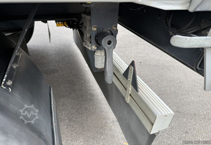 Open aanhangwagen met zeil  UE 18 Plane / Swiss-Vehicle