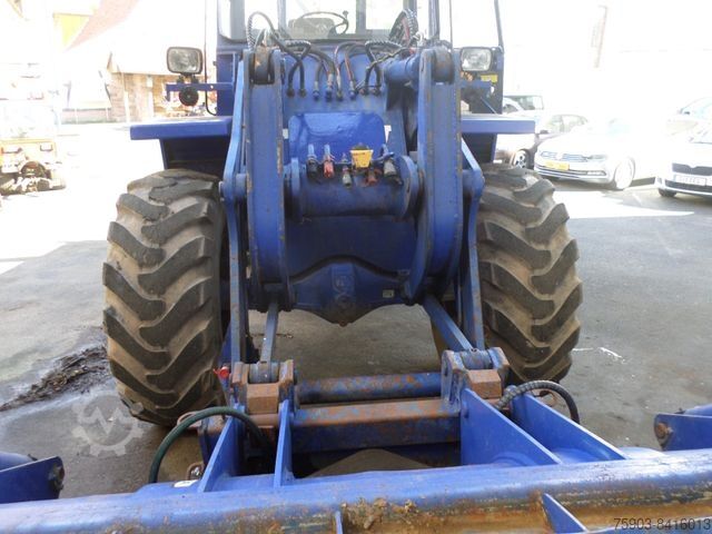 جرافة ذات عجلات ZETTELMEYER ZL  1801 4/1 Schaufel 14 To  1 Hand    THW
