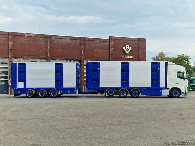 Превоз на едър рогат добитък Volvo FH 13.500 Globetrotter 8x2*6 - 3 deck livestock...