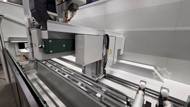 四轴数控加工中心 Fom Industrie FMC 230