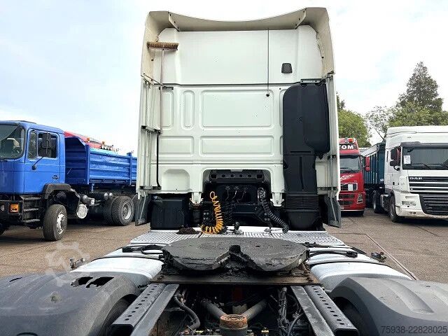 Estándar-SZM DAF XF 460 SUPERSPACECAB (ZF MANUAL GEARBOX / MX-BR...