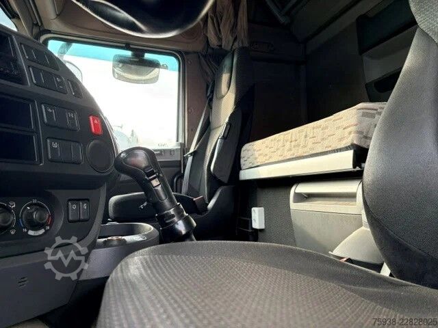Estándar-SZM DAF XF 460 SUPERSPACECAB (ZF MANUAL GEARBOX / MX-BR...