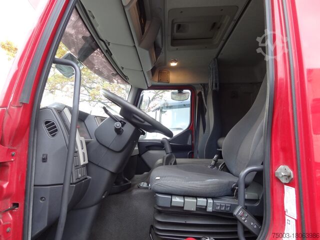 Standardni vlačilec Volvo FE320 Fahrschule/ driving school