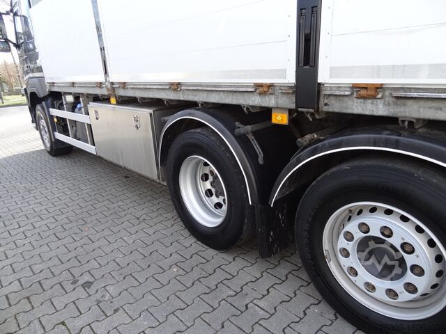 LKW mit Pritsche (offen) Volvo FM370 6X2*4 Kennis K14 Kran
