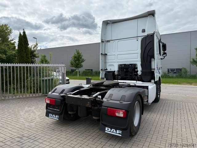 Standard dragbil DAF XF 460 SSC/Intarder/Spoiler/SkyLight/EURO6