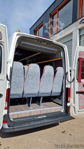 Minibus VOLKSWAGEN 3 x MAN TGE Lagerfahrzeug baugleich Crafter