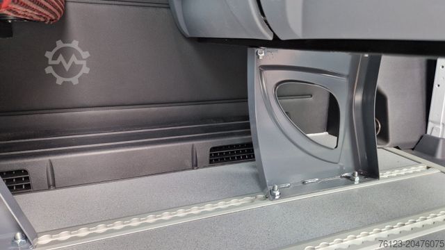 Minibus MERCEDES-BENZ Sprinter Lord Light 22 Sitzer 3 x Lagerfahrzeug
