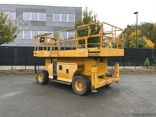 Makaslı kaldırma masası JLG 4394RT (15m)