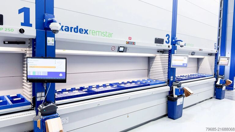 Sandėlio keltuvas Kardex Remstar Shuttle XP 250 3050x610