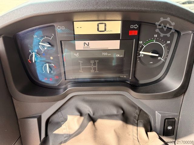 バキュームタンクローリー RENAULT T430 DTI 6x2 Hvidtved Larsen SLP 10.5 ADR