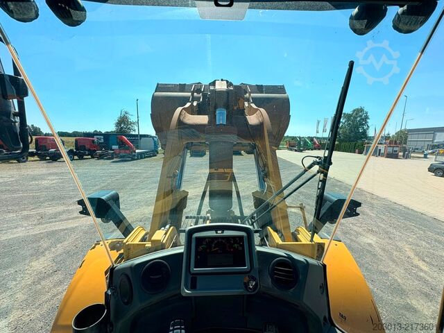 Wheel loader CATERPILLAR 972MXE Radlader MIT Schaufel 24,9 Tonnen *9096 h