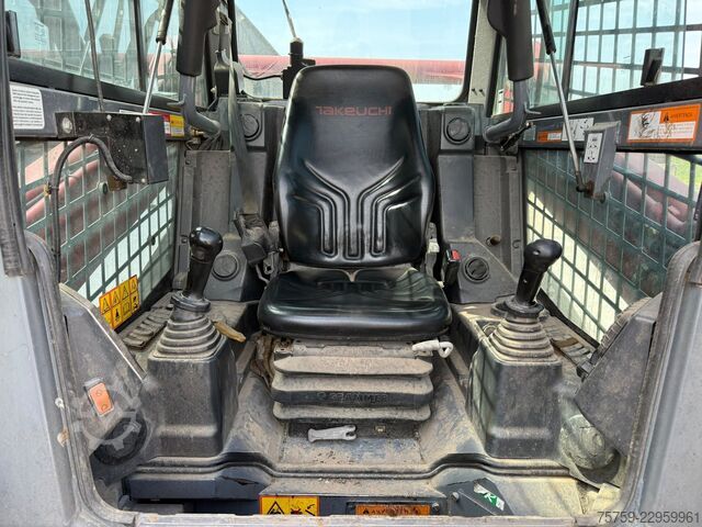 Mini-escavadora Takeuchi TL10V-2 Mini - Lader 2019