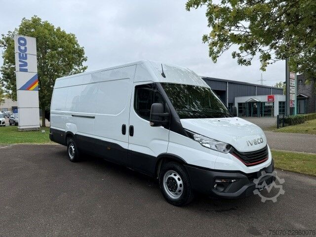 Umpikorja-auto Iveco Daily 35