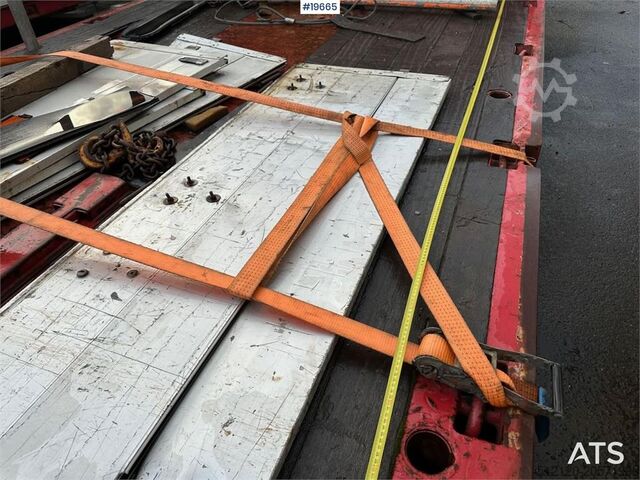 Reboque de plataforma baixa Broshuis 3 AUD-44. Broshuis 3 AUD-44 lowbed trailer.