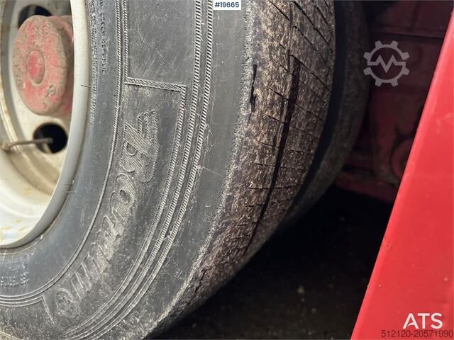 Reboque de plataforma baixa Broshuis 3 AUD-44. Broshuis 3 AUD-44 lowbed trailer.