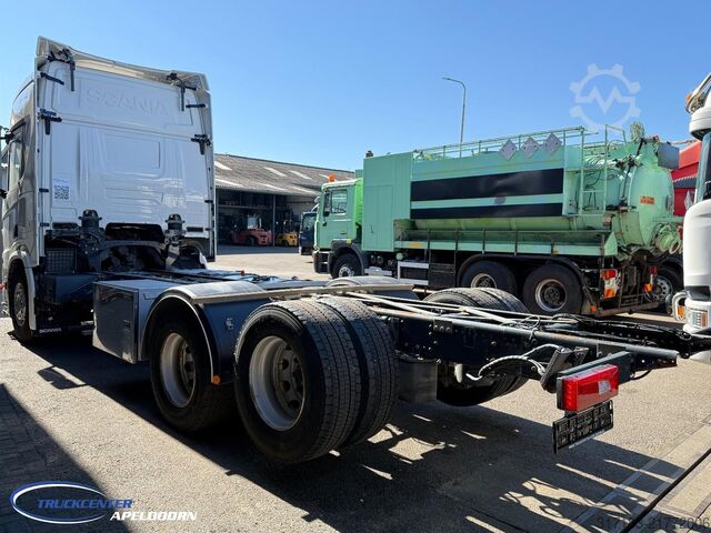 Šasija s vozačkom kabinom Scania R580 V8 NGS 6x2, Retarder, Standclima, Bullbar,...
