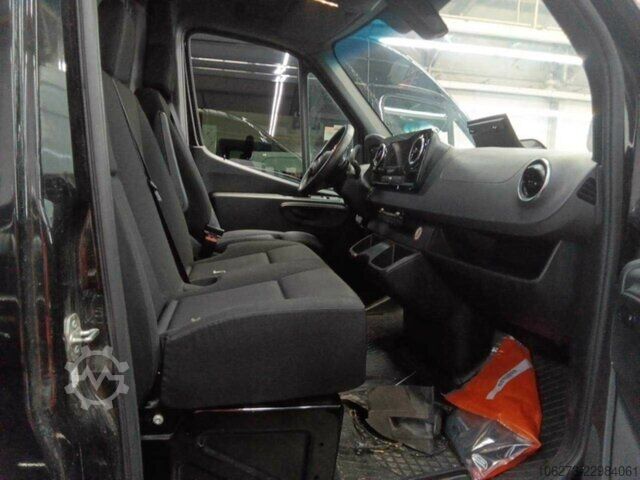 Pakettiauto Mercedes-Benz Sprinter 317 CDI,L2H2,Automatik,Kamera,Navi