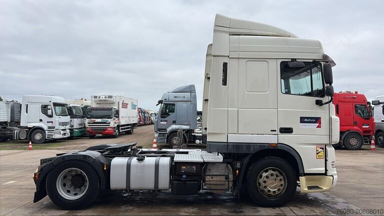SZM มาตรฐาน DAF XF 105.460 (BOITE MANUELLE / MANUAL GEARBOX)