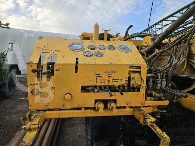 Zemlja dosadna mašina IVECO 180-25