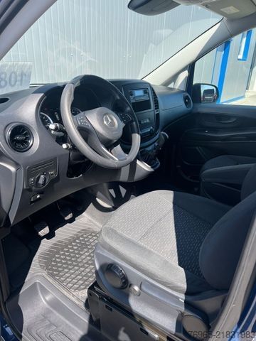 पैनल वैन MERCEDES-BENZ Vito 114 LANG KLIMA TEMPOMAT SCHRÄNKE/REGALE AHK