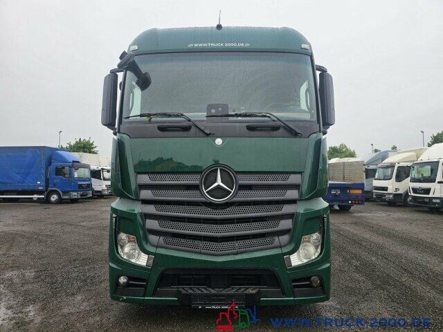 Автомобиль с заменяемым кузовом Mercedes-Benz Actros 2536 6x2 Volumen 2 Betten + Retarder BDF