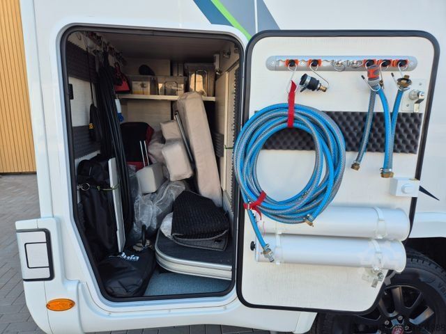 Pusiau integruotas kemperis CHAUSSON 650 VIP *Hubbett*Smart-TV*Luftfeder*Navi*Solar