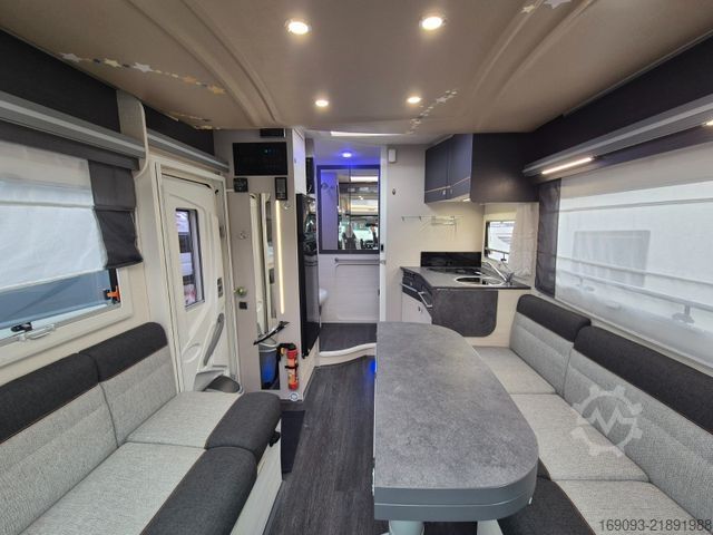 Pusiau integruotas kemperis CHAUSSON 650 VIP *Hubbett*Smart-TV*Luftfeder*Navi*Solar