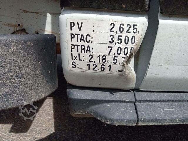 वाणिज्यिक वाहन - टिपर Ford Transit