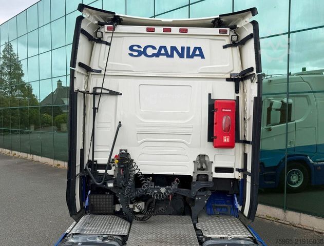 标准牵引车头 SCANIA S450 RETARDER FULL OPTIONS 2x TANK TOP CONDITION