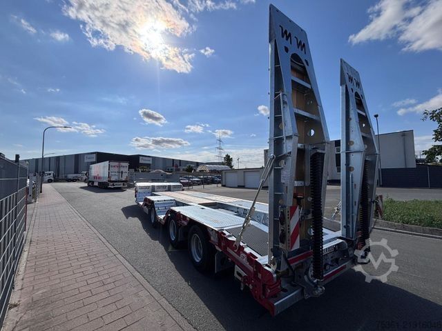 लो लोडर सेमिक्ट्रेलर MÜLLER-MITTELTAL Tieflader TS3-RM ML30,0 mit Radmulden Lenkachse