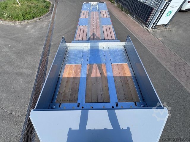 लो लोडर सेमिक्ट्रेलर MÜLLER-MITTELTAL Tieflader TS3-RM ML30,0 mit Radmulden Lenkachse
