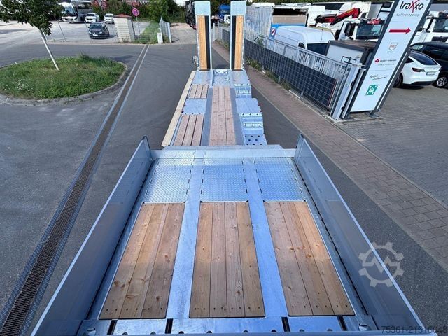 लो लोडर सेमिक्ट्रेलर MÜLLER-MITTELTAL Tieflader TS3-RM ML30,0 mit Radmulden Lenkachse