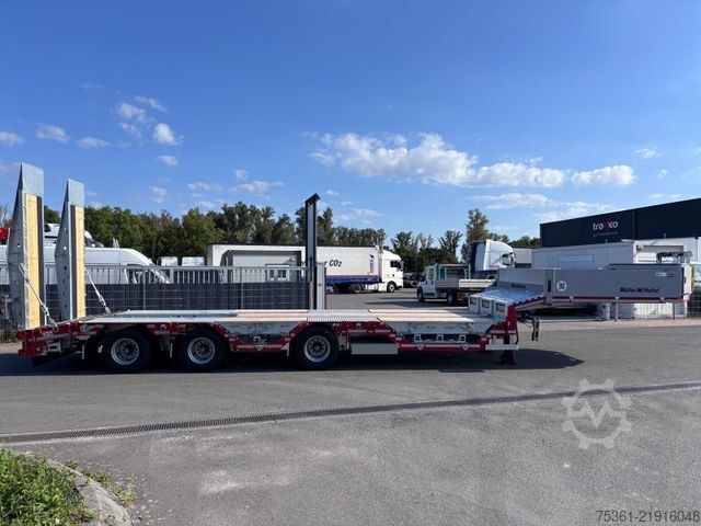 लो लोडर सेमिक्ट्रेलर MÜLLER-MITTELTAL Tieflader TS3-RM ML30,0 mit Radmulden Lenkachse