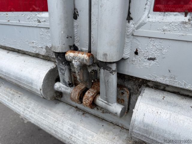 वॉकिंग फ्लोर सेमीट्रेलर BENALU Jumboliner Schubboden 90,1m3 2X Liftachse SAF