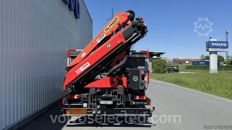 Trailer πλατφόρμας Volvo FL