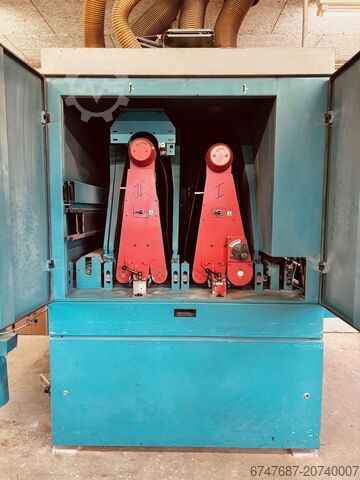 Brusilnik s širokim pasom Bütfering Vega 211 C-E