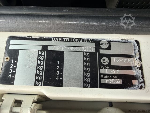 Стандартный седельный тягач Daf XF105 460 4X2 Comfort Cab