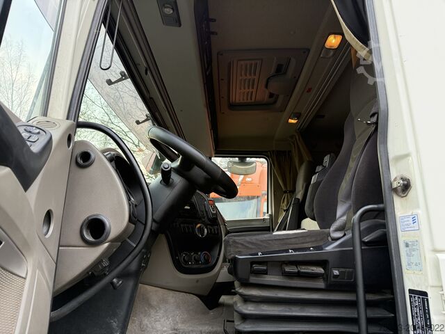 标准牵引车头 Daf XF105 460 4X2 Comfort Cab
