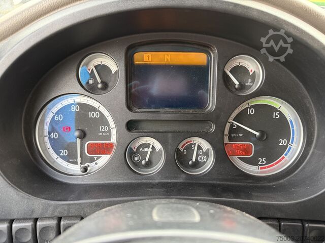 Стандартный седельный тягач Daf XF105 460 4X2 Comfort Cab