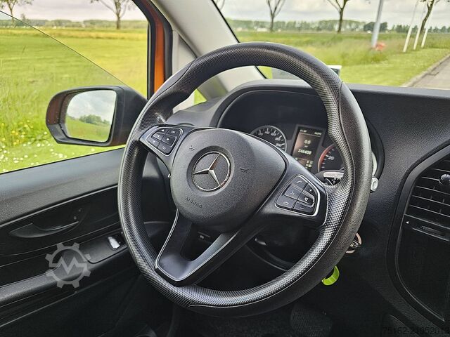 Camioneta familiar de techo alto MERCEDES-BENZ VITO 114 XL DC ac aut EURO6