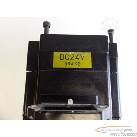 Upravljačka jedinica Fanuc A06B-0216-B400 # 0100 AC Servo Motor SN: C059F0199 ohne Encorder